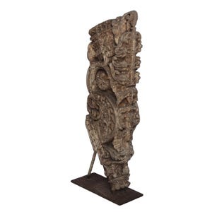 Temple-Inspired Wooden Bracket – Antique Carved Wall Décor