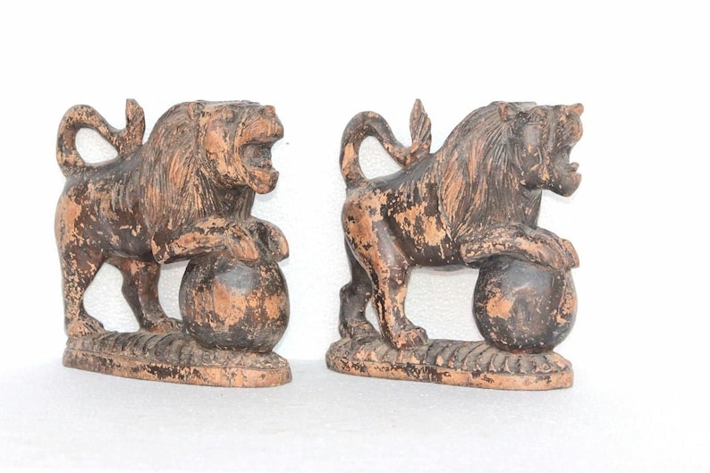 Hand Carved Lion Statue Figure, 2 Pcs Wooden Old Vintage Antique, Home/Office Decor, Collectible, Christmas Gift, Indian Art Handcraft, image 1