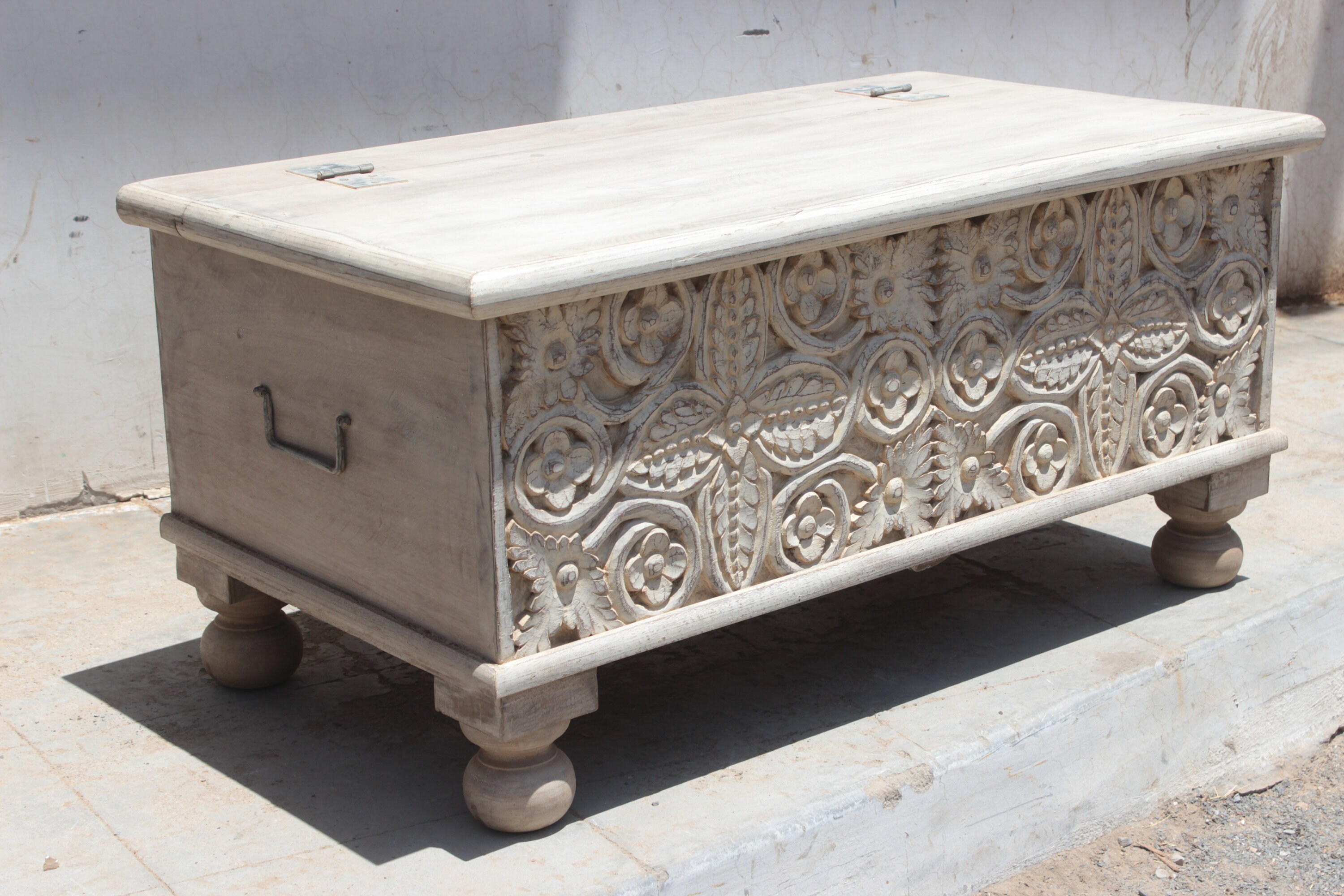 Trunk Box, Wooden Storage Chest Box, Mattress Storage Chest, Bed