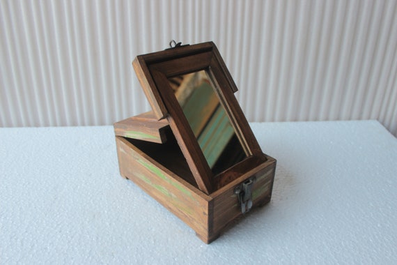 Vintage Handmade Wooden Shaving,  Makeup Box With… - image 6