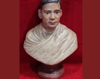 Handcrafted Terracotta Indian Freedom Fighter Statue – Vintage Cultural Collectible