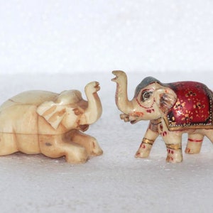 New Bone Elephant Pair Figure Vintage Style Home Decorative Show Piece Christmas, and  Halloween Gifts, Good Luck gifts, Animal statues