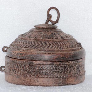 Wooden Tikka Box Carved Old Vintage Indian Home Decor Collectible
