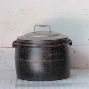 Ancien pot en fonte vintage de 5 pintes, décoration d&#39;intérieur antique, objet de collection fabriqué en Angleterre