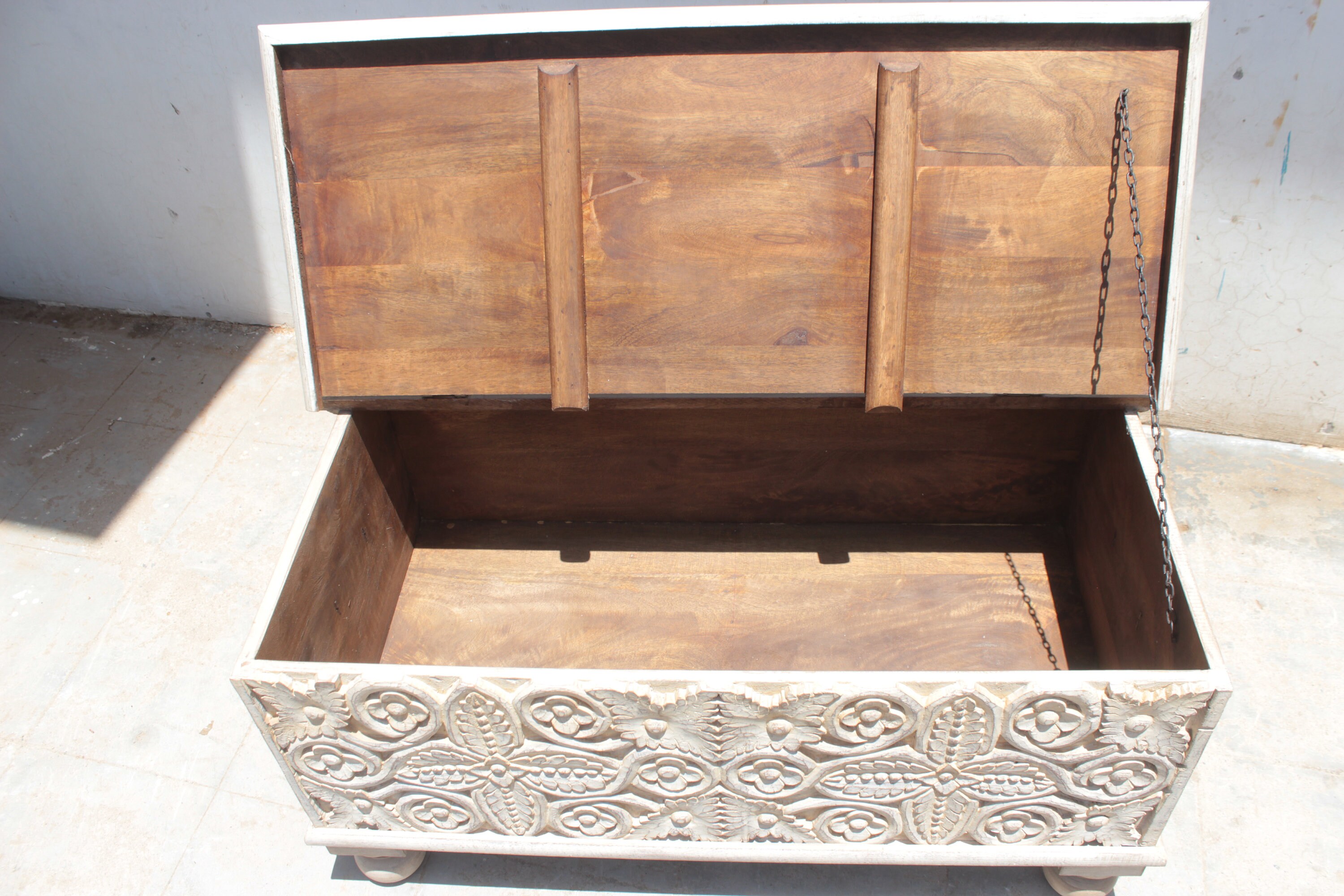 Trunk Box, Wooden Storage Chest Box, Mattress Storage Chest, Bed