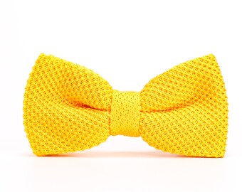 Men’s BowTies,Bright Yellow Knitted Bow Ties,Wedding Accessories in BowTies,Groomsmen Gift,Gift in Bow Ties,Birthday Gift For Men,Party Tie