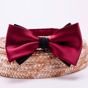 Burgundy Satin Bowtie,Wine and Black Dual-Color Bow Tie,Red Wedding Bowtie,Bowtie for Groomsmen & Groom,Mens Maroon Formal Wear,Gift for Him