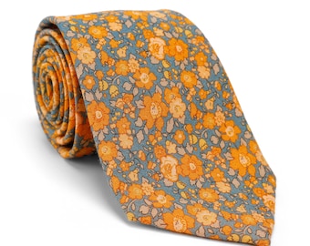 Corbata floral para hombre, corbata azul polvoriento con flores naranja quemadas, corbata rústica de boda, regalo para él, regalo para padrinos de boda, corbata floral vintage hecha a mano.