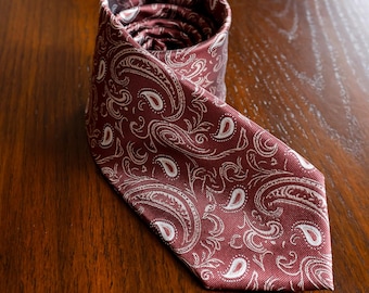 Corbata de hombre color burdeos con estampado paisley y jacquard botánico, corbata roja para boda, corbata floral para novio/padrino, regalo para él, pañuelo de bolsillo a juego.