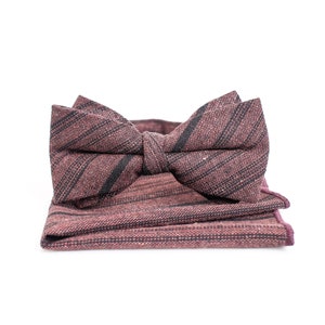 Mens Brownish Red Bowtie with Black Strip, Maroon Bowtie for Wedding, Classic Striped Bow Tie for Suit, Tuxedo and Shirt. Red Porket Square
