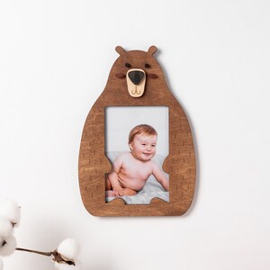 Personlig fotoram för bebisar Barnfotoram Barnrumsdekor Babyshowerpresent 4x6 träram Anpassat familjefoto Nyföddpresent bild 5