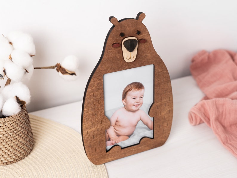 Personlig fotoram för bebisar Barnfotoram Barnrumsdekor Babyshowerpresent 4x6 träram Anpassat familjefoto Nyföddpresent bild 6