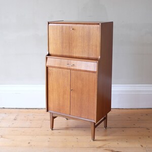 Mid Century Nathan Trinity Vintage Retro Teak Side Table Comic Design M3822