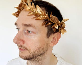 Złoty wieniec laurowy: opaska z wizerunkiem rzymskiej bogini, dodatek do kostiumu