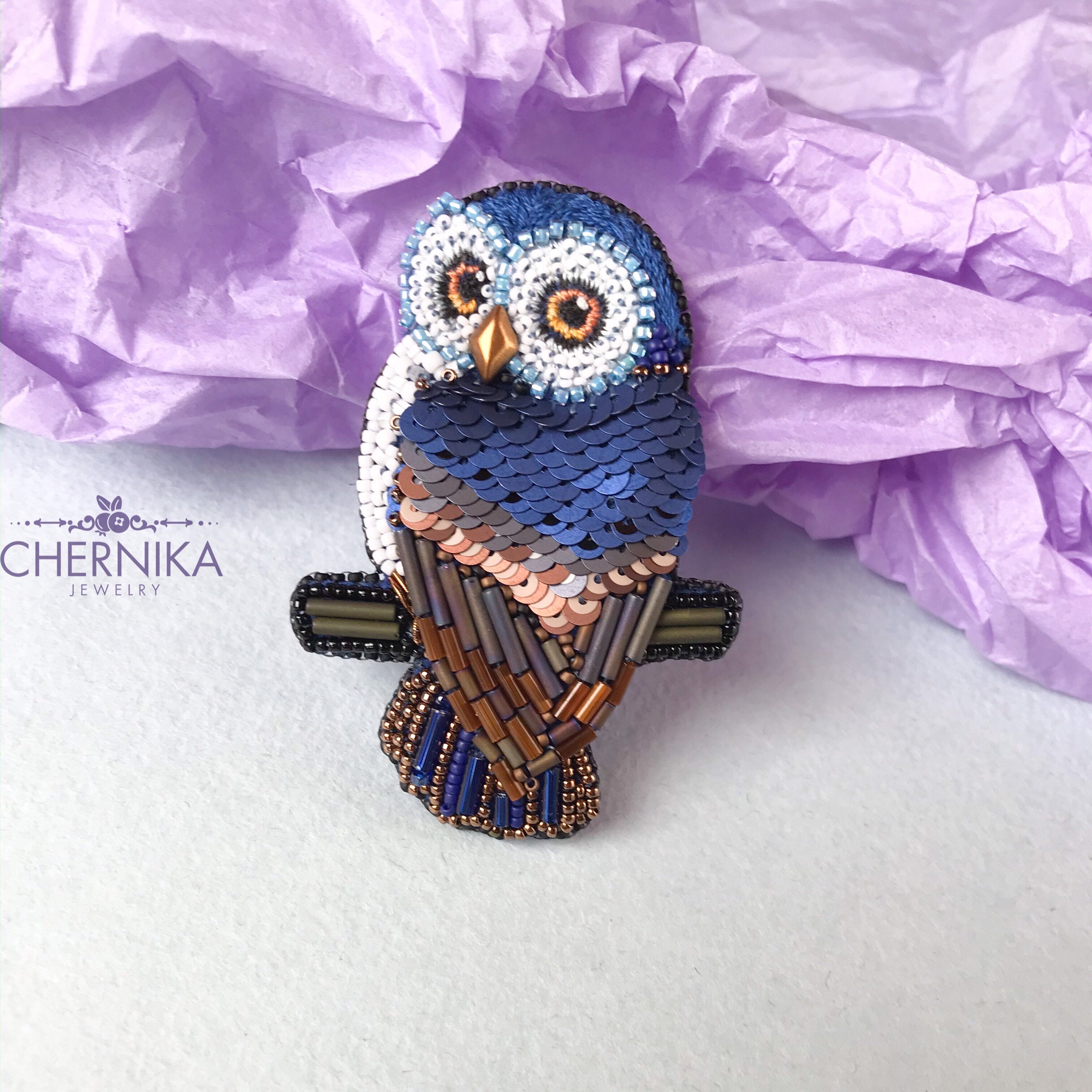 Брошь сова из бисера