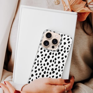Polka Dot Phone Case Minimalist Cover for iPhone 17 pro max 16e 15 plus 14 13 12 11 XR, Samsung S26 S25 S24 FeA57 A37, Pixel 10 image 8