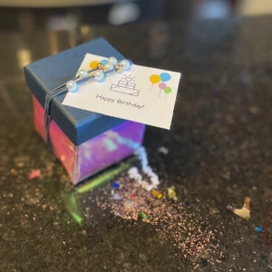 Medium Surprise box Glitter Bomb Anonamous prank package image 10