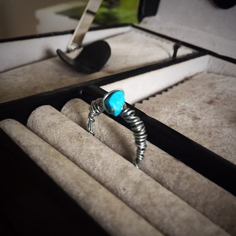 Turquoise stone ring