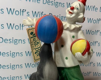 Spieluhr Porzellan Clown mit Robbe MSR Einfuhren Die Spieluhr-Shop Kollektion