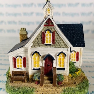 Miniature liberty falls church international resourcing services inc. bit of damage at very tip
