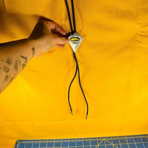 vintage stone and silver jewelry bolo tie