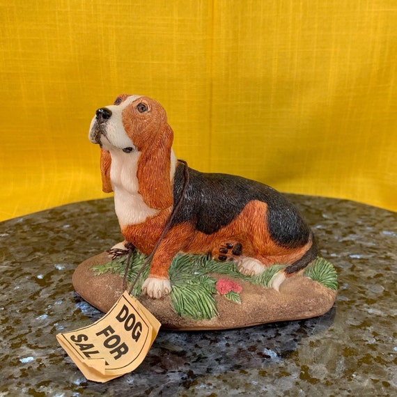 Charmstone Figurine Basset Hound Dog Figurine Marv-art Designs Inc
