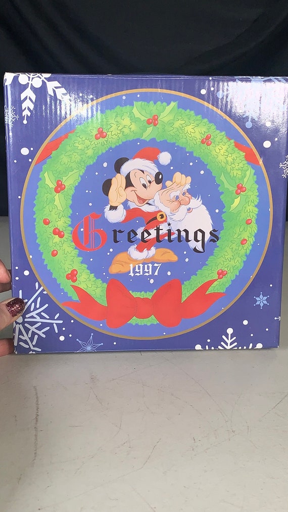 Disney Christmas Plate 1997 - Etsy Disney Christmas Plate 1997 - Etsy