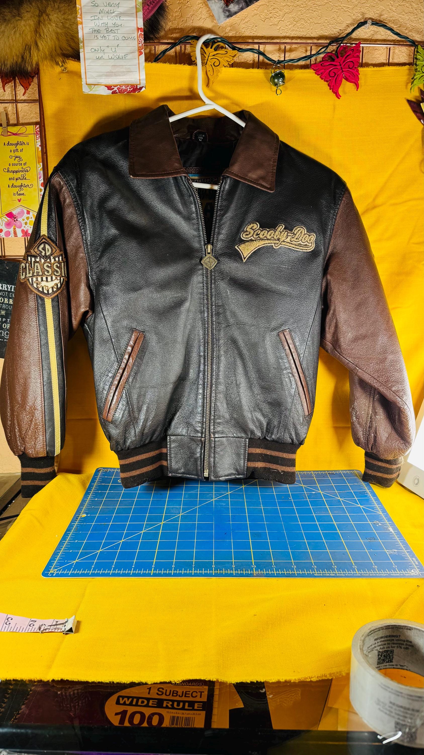 Vintage 1998 Childs Medium Sized Leather Scooby Doo Jacket Used