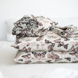 Linen Sheet Set with Butterflies. Fitted Sheet, Flat Sheet & 2 Pillowcases. King, Queen, Twin, Full, Double, Standard. Natural Linen Bedding