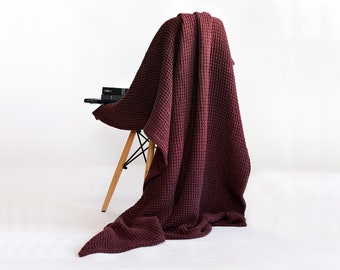 BURGUNDY LINEN WAFFLE Throw. Stonewashed Deep Ruby Linen Bed Throw Blanket in Soft Waffle Pattern. Natural Linen Waffle Red Throw Blanket