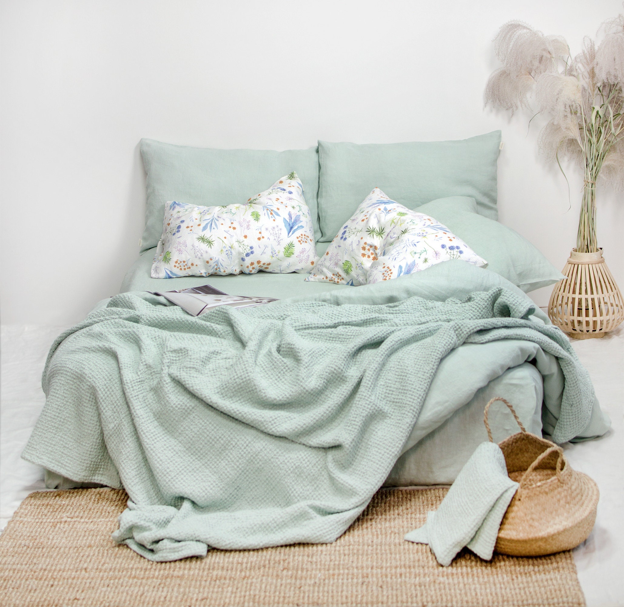 Mint green blankets new arrivals
