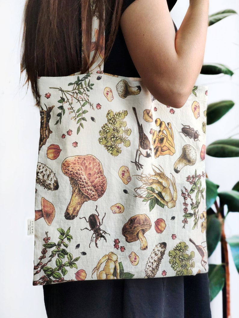 MUSHROOM LINEN TOTE bag. Botanical Linen Shopping & Beach Bag. Zero waste bag. Stonewashed Vintage Linen Fabric with Unique Mushroom Print. image 4