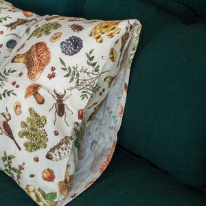 mushroom pillow sham with envelope closure