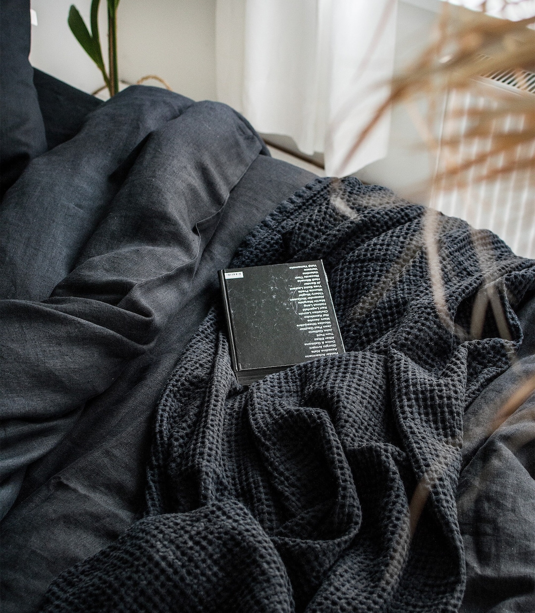 Waffle Blanket in Space Black. Extra Soft Linen Waffle Throw