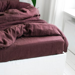 Linen Fitted Sheet in Burgundy. King, Queen, Twin, Full, Double sizes. Stonewashed Natural & Soft linen Fitted Sheet in Ruby Red