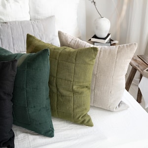 Quilted Linen Pillowcase with Zipper - Linen Throw Pillow Cover - Decorative Padded Cushion Cover - Farmhouse Deco Euro Shams