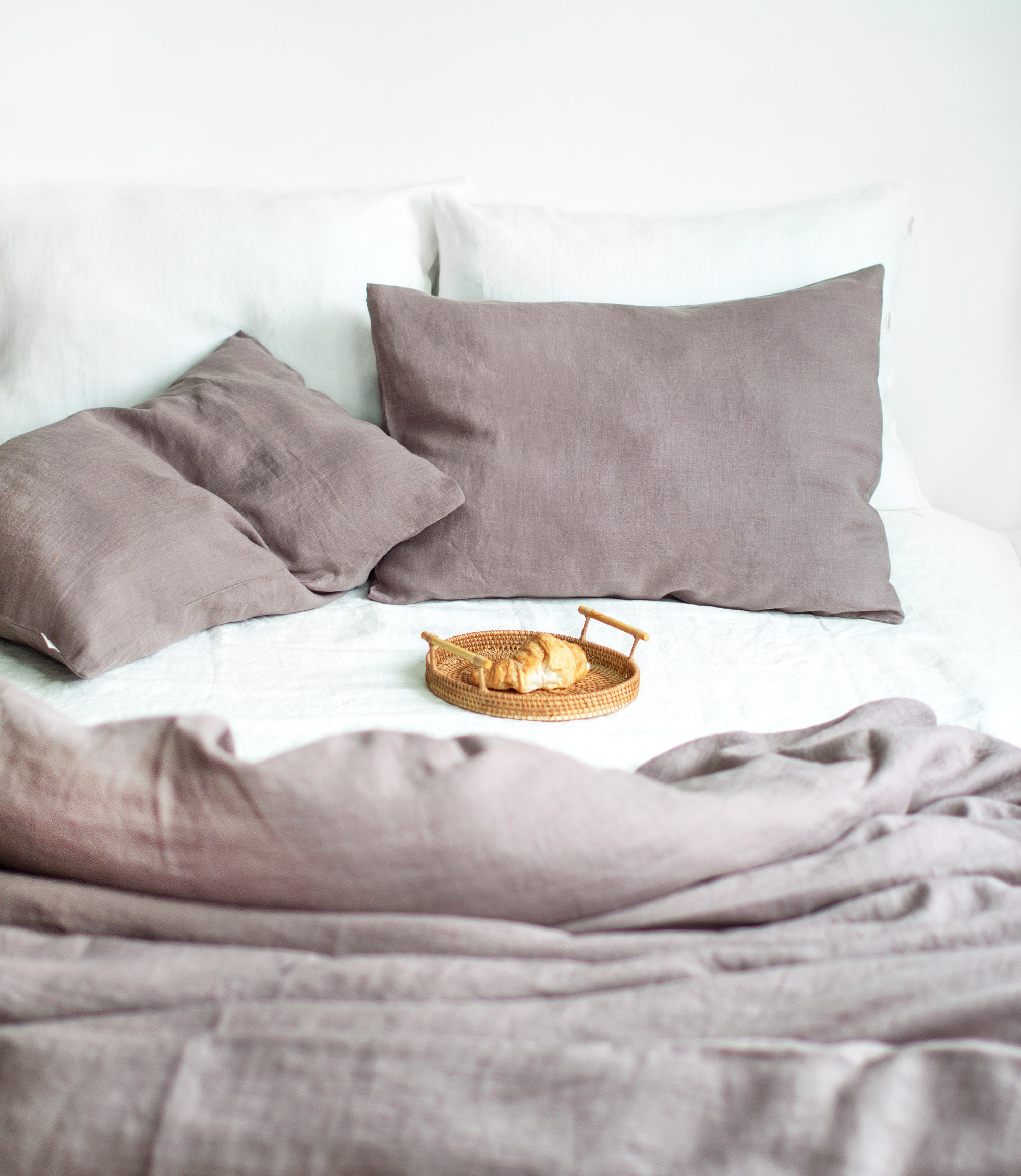 Linen Bedding Set in Taupe Brown. 3 