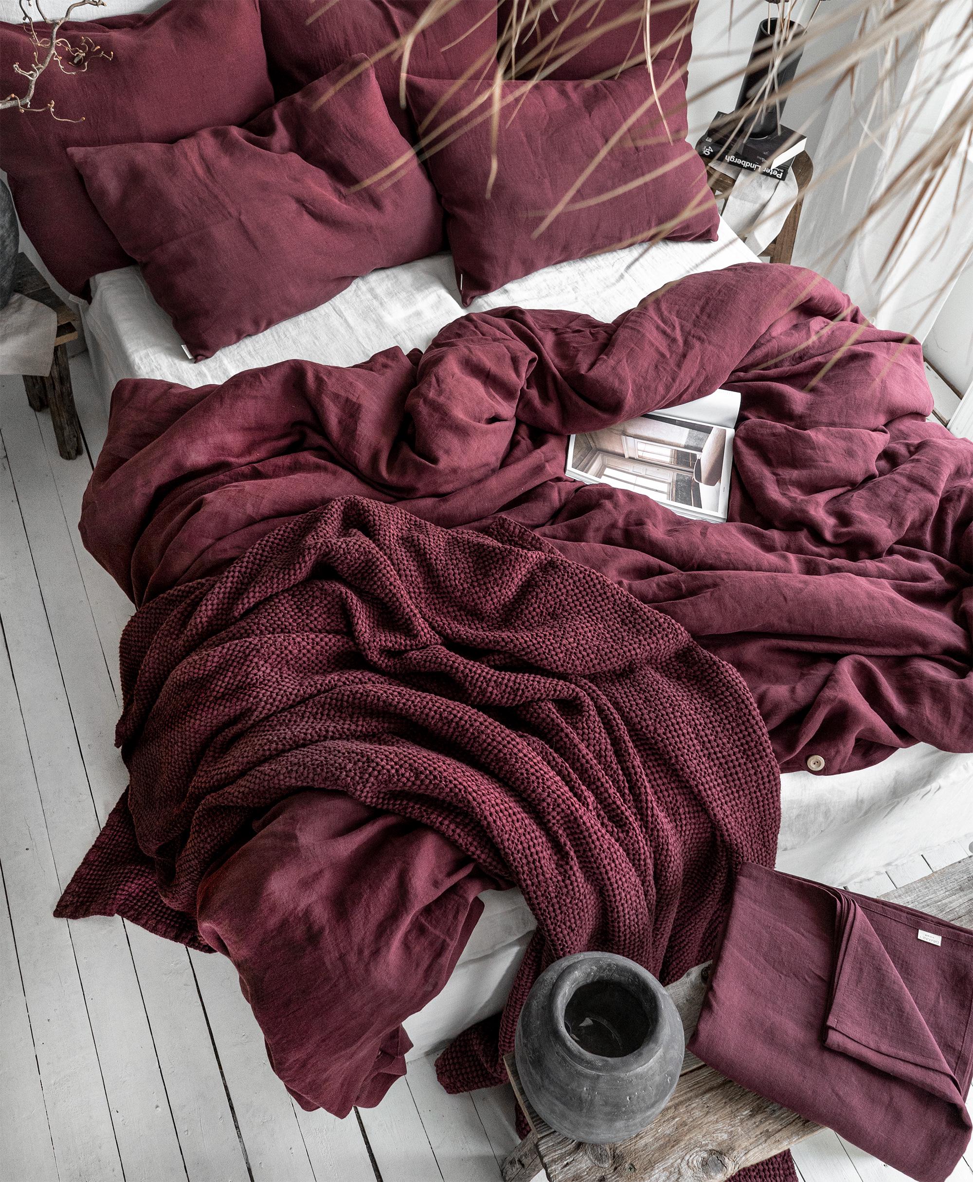 BUPIRD Maroon Duvet Cover King, 100% Washed Microfiber 3 Pieces Solid Color Casual Maroon Bedding Set King, with Zipper Closure, Luxury Ultra 並行輸入