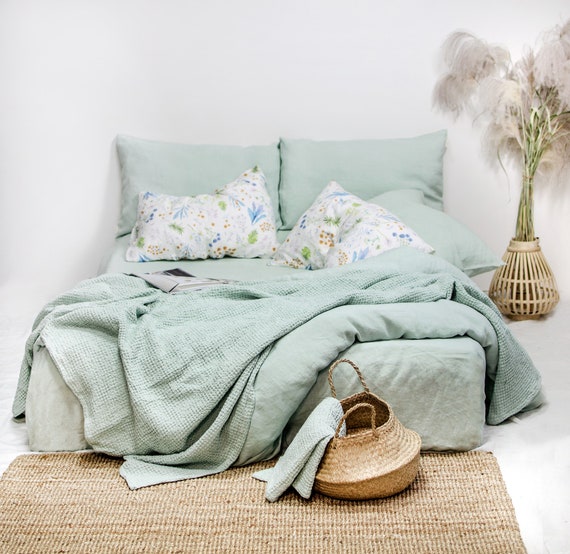 Linen Bedding Set in Mint Green. 3 Piece Set. King Queen Twin