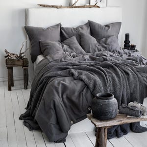 Linen Bedding set in Charcoal Grey - Dark Gray King Bedding Set - Storm Grey Duvet Cover and Sham Set - Grey Comforter and 2 Pillowcase Set