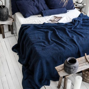Waffle Coverlet in Midnight Blue. Waffle Bed Cover in Navy Blue. Extra Soft & Puffy Linen Waffle Bedspread. Navy Blue Waffle Coverlet.
