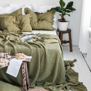 Waffle Blanket in Olive Green. Extra Soft Waffle Throw Blanket. Linen-Cotton Waffle Bed Cover. Olive Green Waffle Coverlet