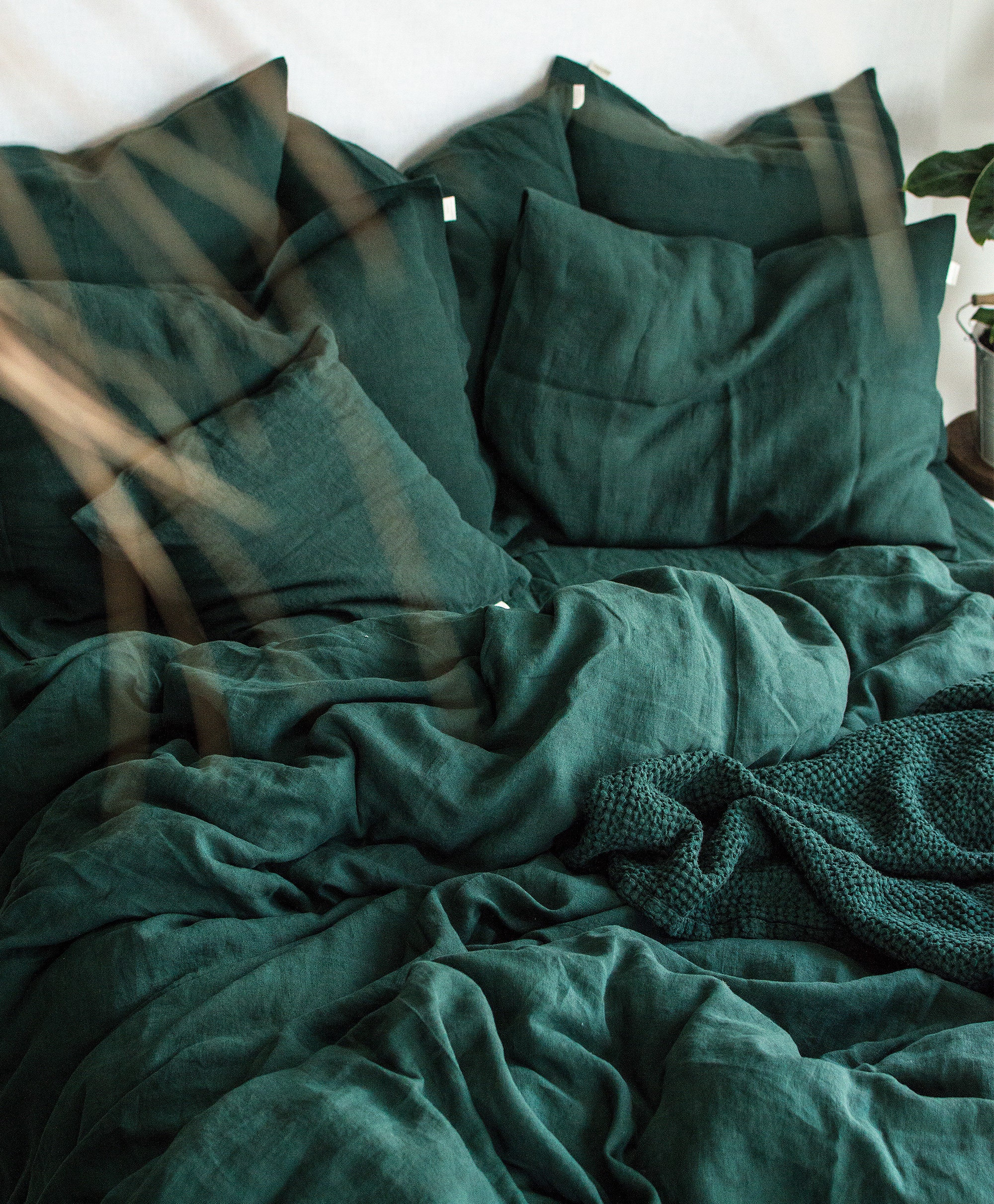 Buy Linen Duvet Cover in Jungle Green. Natural Linen Duvet Cover in Dark  Green. King, Queen, Twin, Full, Double Sizes. Green Linen Bedding Online in  India 