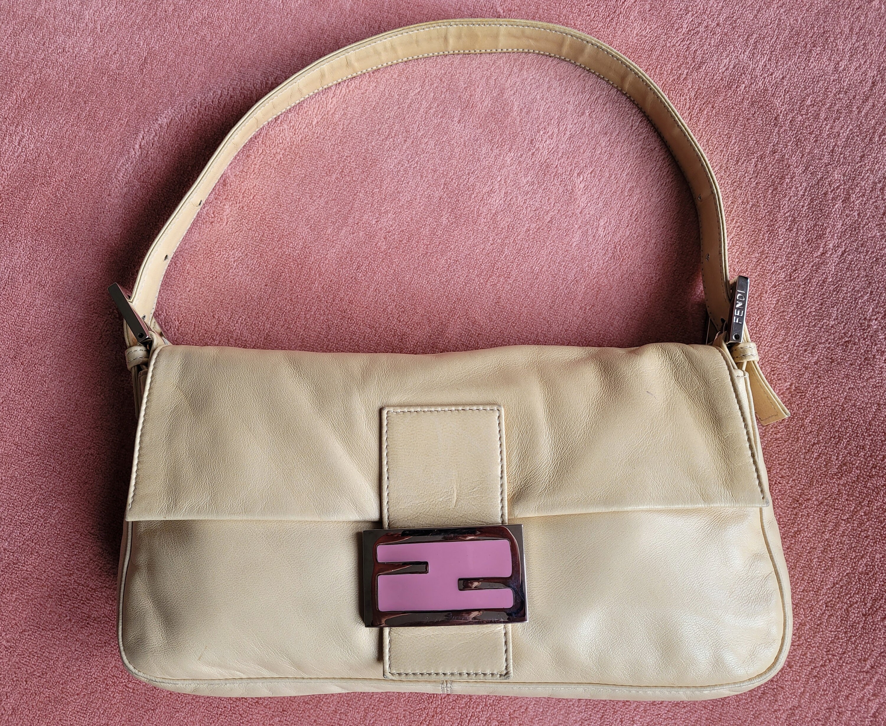 vintage fendi baguette bag pink