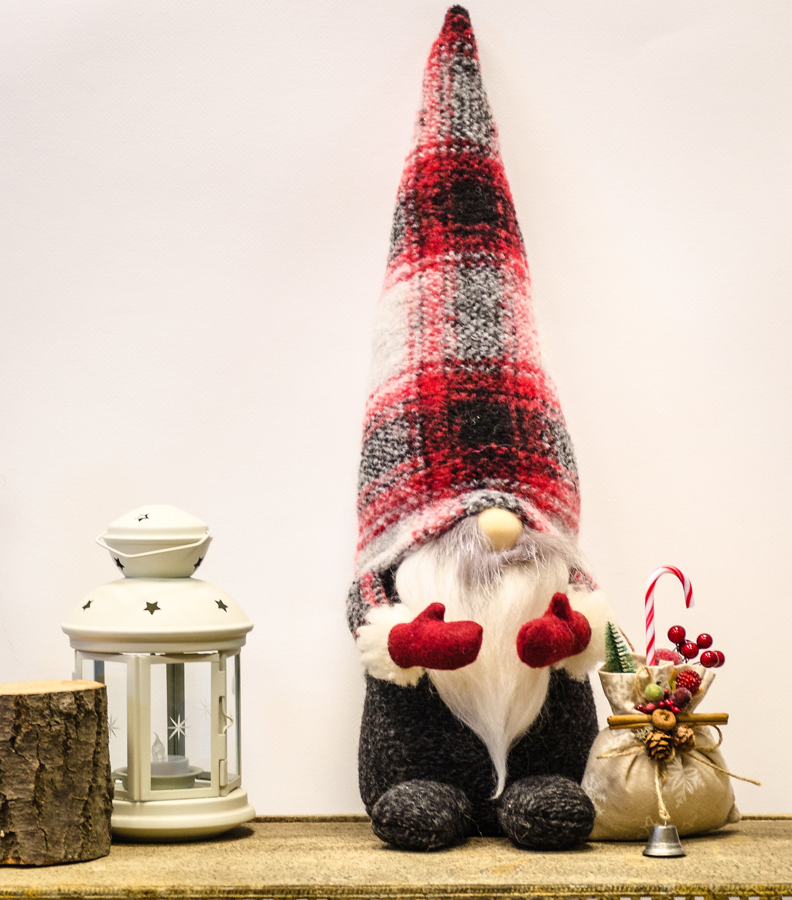 Giant christmas gnome Clearance
