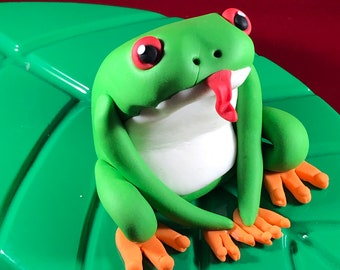Frog (Sapo) Cake Topper