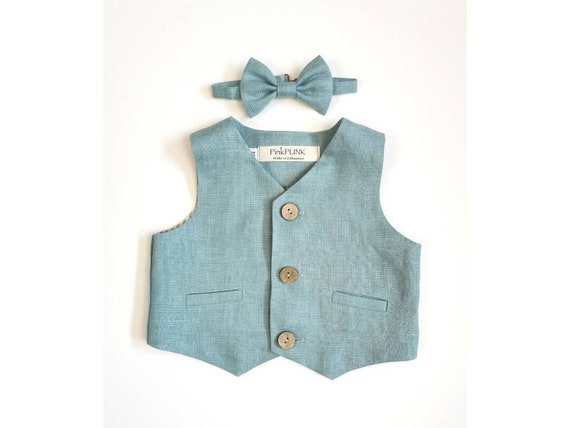 Wedding Linen Vest & Bow Tie Set: Perfect attire for special occasions