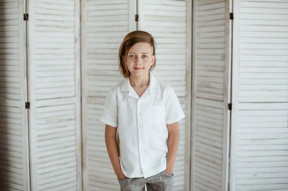 Casual & Stylish: Boys Short Sleeve Linen Shirt, Ideal for Beach Weddings. Sizes for Toddlers too