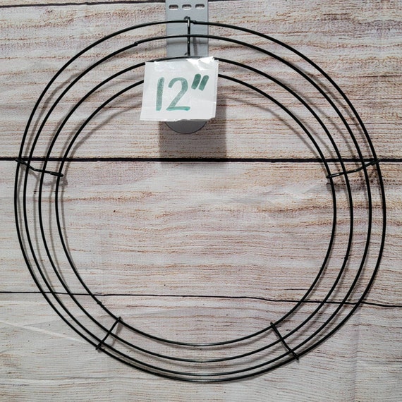 Single wire wreath frame discount