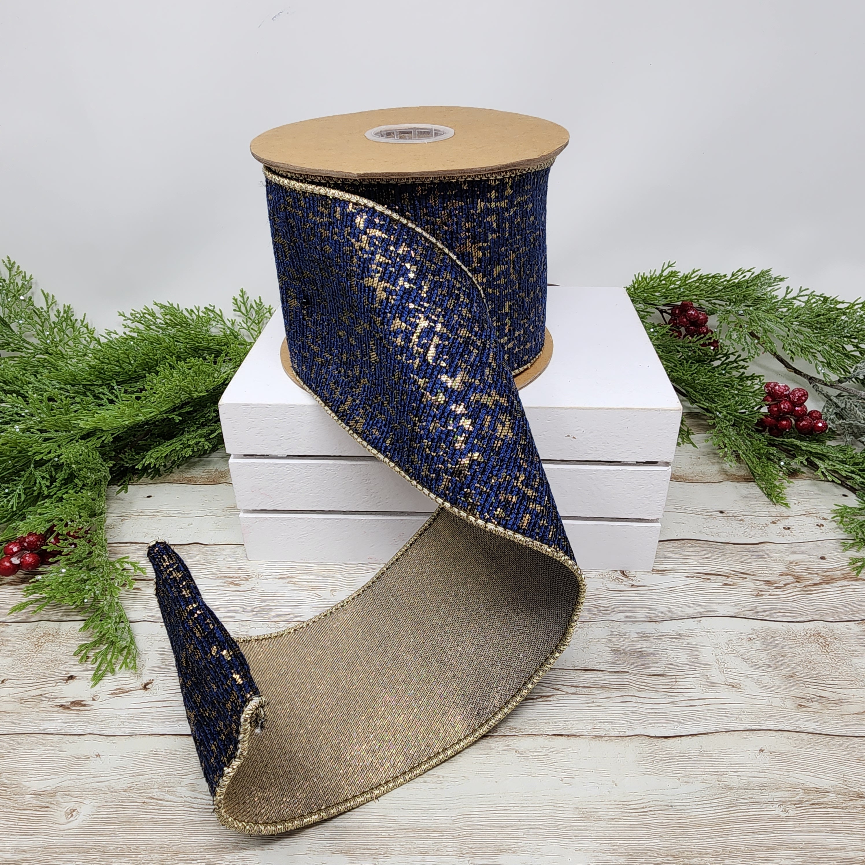 Keypan Gold Velvet Ribbon Double-Sided Handmade Glossy Fabric Trim Wooden  Spool Thin Ribbon for Christmas Tree Gift Wrapping Crafts Wedding Flower